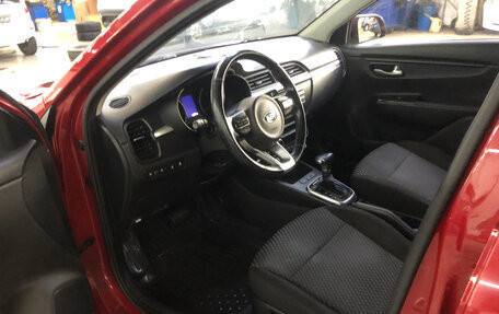 KIA Rio IV, 2018 год, 999 000 рублей, 8 фотография