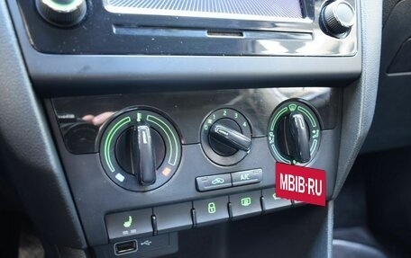 Skoda Rapid I, 2018 год, 1 250 000 рублей, 12 фотография