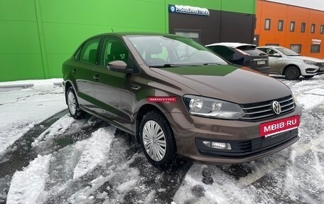 Volkswagen Polo VI (EU Market), 2016 год, 850 000 рублей, 2 фотография