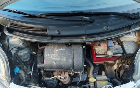 Toyota Yaris III рестайлинг, 2008 год, 550 000 рублей, 16 фотография