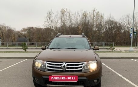 Renault Duster I рестайлинг, 2011 год, 950 000 рублей, 2 фотография