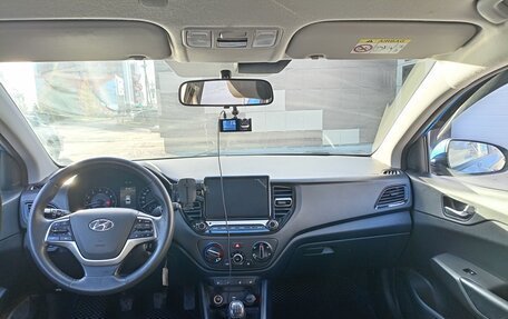 Hyundai Solaris II рестайлинг, 2021 год, 1 450 000 рублей, 5 фотография