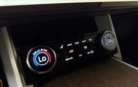 Land Rover Range Rover IV рестайлинг, 2023 год, 16 031 058 рублей, 22 фотография