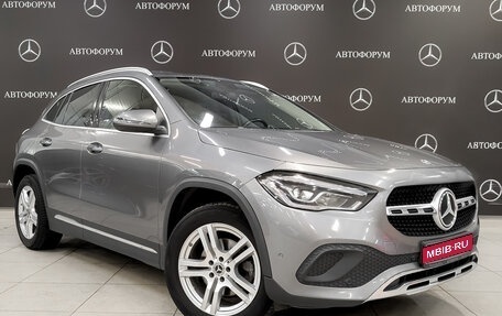 Mercedes-Benz GLA, 2020 год, 2 600 000 рублей, 3 фотография