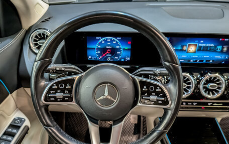 Mercedes-Benz GLA, 2020 год, 2 600 000 рублей, 21 фотография