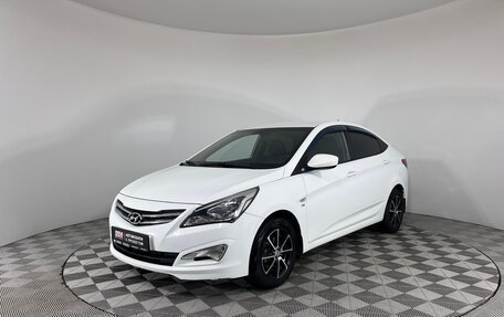 Hyundai Solaris II рестайлинг, 2015 год, 947 000 рублей, 1 фотография