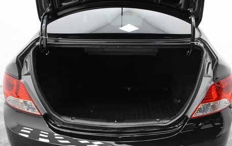 Hyundai Solaris II рестайлинг, 2013 год, 630 000 рублей, 17 фотография