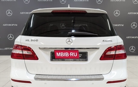 Mercedes-Benz M-Класс, 2015 год, 2 910 000 рублей, 6 фотография