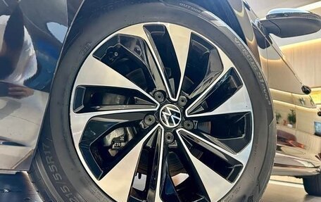 Volkswagen Passat B8 рестайлинг, 2023 год, 2 200 000 рублей, 7 фотография