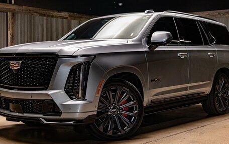 Cadillac Escalade V, 2025 год, 25 329 740 рублей, 3 фотография