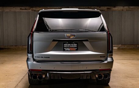 Cadillac Escalade V, 2025 год, 25 329 740 рублей, 6 фотография