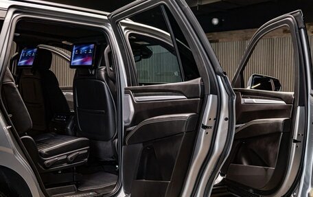 Cadillac Escalade V, 2025 год, 25 329 740 рублей, 24 фотография