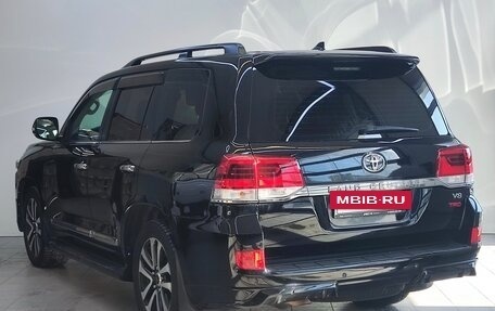 Toyota Land Cruiser 200, 2019 год, 6 700 000 рублей, 7 фотография