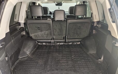 Toyota Land Cruiser 200, 2019 год, 6 700 000 рублей, 22 фотография