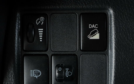 Toyota RAV4, 2011 год, 1 999 000 рублей, 15 фотография