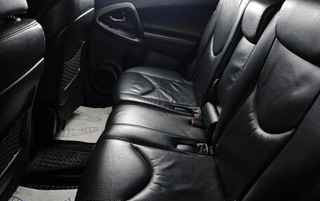 Toyota RAV4, 2011 год, 1 999 000 рублей, 22 фотография