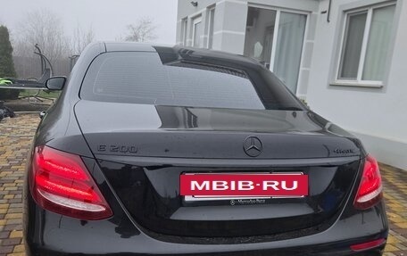 Mercedes-Benz E-Класс, 2017 год, 3 450 000 рублей, 3 фотография