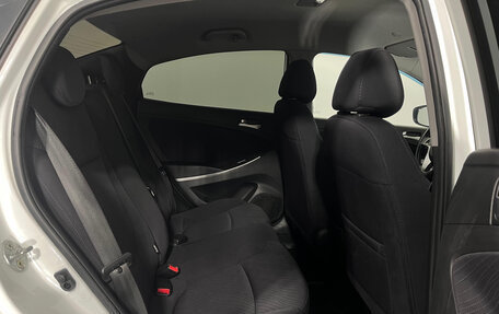 Hyundai Solaris II рестайлинг, 2015 год, 947 000 рублей, 14 фотография