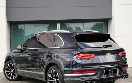 Bentley Bentayga I, 2023 год, 19 750 600 рублей, 3 фотография