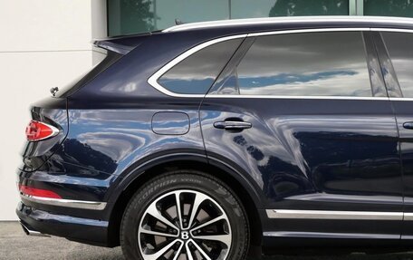 Bentley Bentayga I, 2023 год, 19 750 600 рублей, 9 фотография