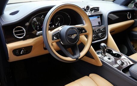 Bentley Bentayga I, 2023 год, 19 750 600 рублей, 12 фотография