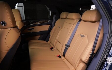 Bentley Bentayga I, 2023 год, 19 750 600 рублей, 19 фотография