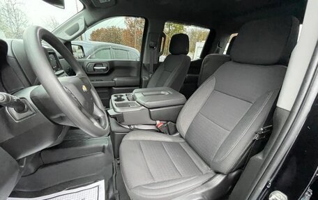 Chevrolet Silverado, 2023 год, 6 870 500 рублей, 9 фотография