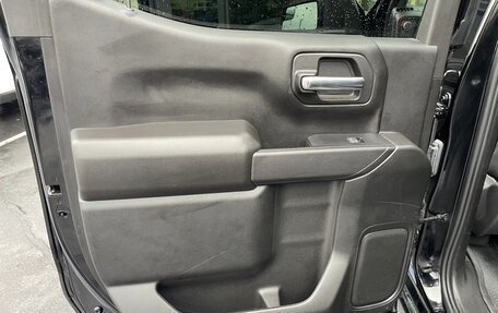 Chevrolet Silverado, 2023 год, 6 870 500 рублей, 16 фотография