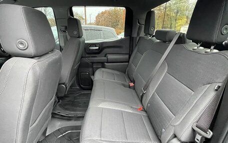 Chevrolet Silverado, 2023 год, 6 870 500 рублей, 14 фотография