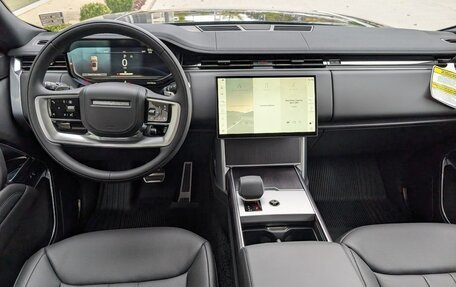 Land Rover Range Rover IV рестайлинг, 2025 год, 222 421 рублей, 7 фотография
