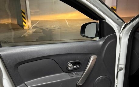 Renault Logan II, 2019 год, 1 100 000 рублей, 10 фотография