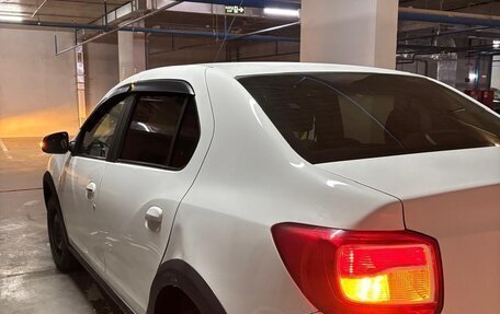 Renault Logan II, 2019 год, 1 100 000 рублей, 14 фотография