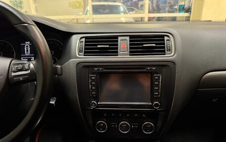 Volkswagen Jetta VI, 2012 год, 1 230 000 рублей, 12 фотография