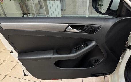 Volkswagen Jetta VI, 2012 год, 1 230 000 рублей, 14 фотография