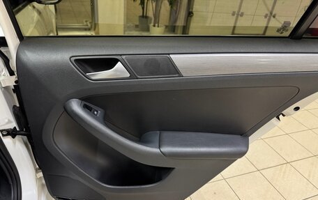 Volkswagen Jetta VI, 2012 год, 1 230 000 рублей, 17 фотография