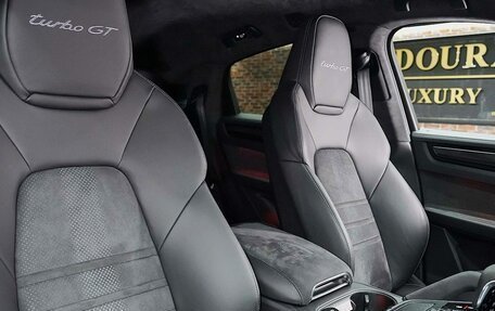 Porsche Cayenne III, 2025 год, 31 400 000 рублей, 15 фотография