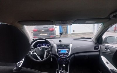 Hyundai Solaris II рестайлинг, 2012 год, 515 000 рублей, 1 фотография