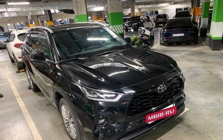 Toyota Highlander, 2025 год, 5 200 000 рублей, 12 фотография