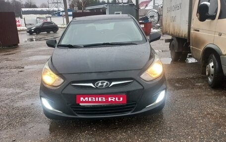 Hyundai Solaris II рестайлинг, 2012 год, 515 000 рублей, 4 фотография