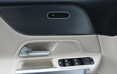 Mercedes-Benz GLB, 2020 год, 3 350 000 рублей, 12 фотография