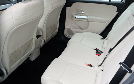 Mercedes-Benz GLB, 2020 год, 3 350 000 рублей, 17 фотография