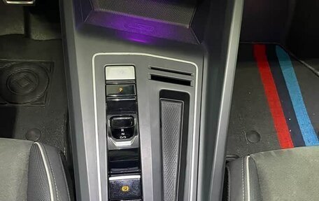 Volkswagen Golf VIII, 2022 год, 1 550 000 рублей, 16 фотография