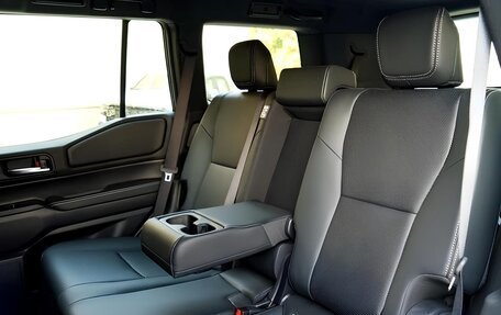 Toyota Land Cruiser Prado, 2025 год, 8 фотография