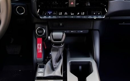 Toyota Land Cruiser Prado, 2025 год, 9 фотография