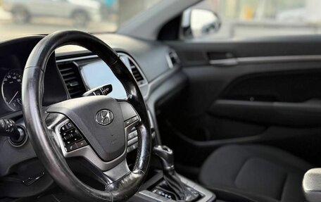 Hyundai Elantra VI рестайлинг, 2016 год, 1 270 000 рублей, 8 фотография