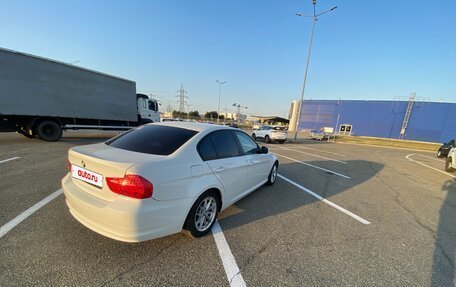 BMW 3 серия, 2011 год, 1 000 000 рублей, 2 фотография