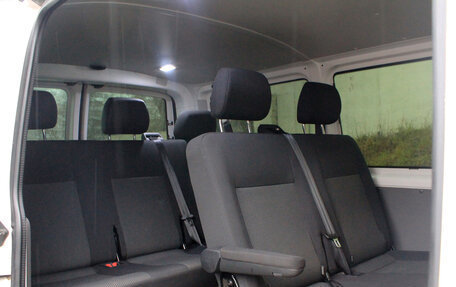 Volkswagen Transporter T6 рестайлинг, 2021 год, 4 250 000 рублей, 8 фотография