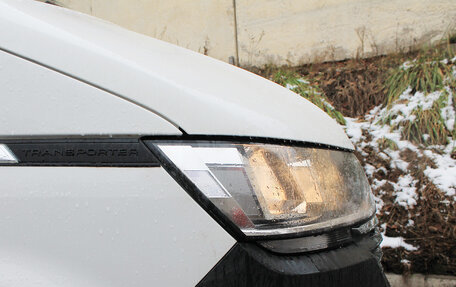 Volkswagen Transporter T6 рестайлинг, 2021 год, 4 250 000 рублей, 9 фотография