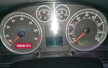 Volkswagen Passat B5+ рестайлинг, 2001 год, 450 000 рублей, 2 фотография