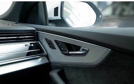 Audi Q8 I, 2025 год, 15 750 000 рублей, 11 фотография